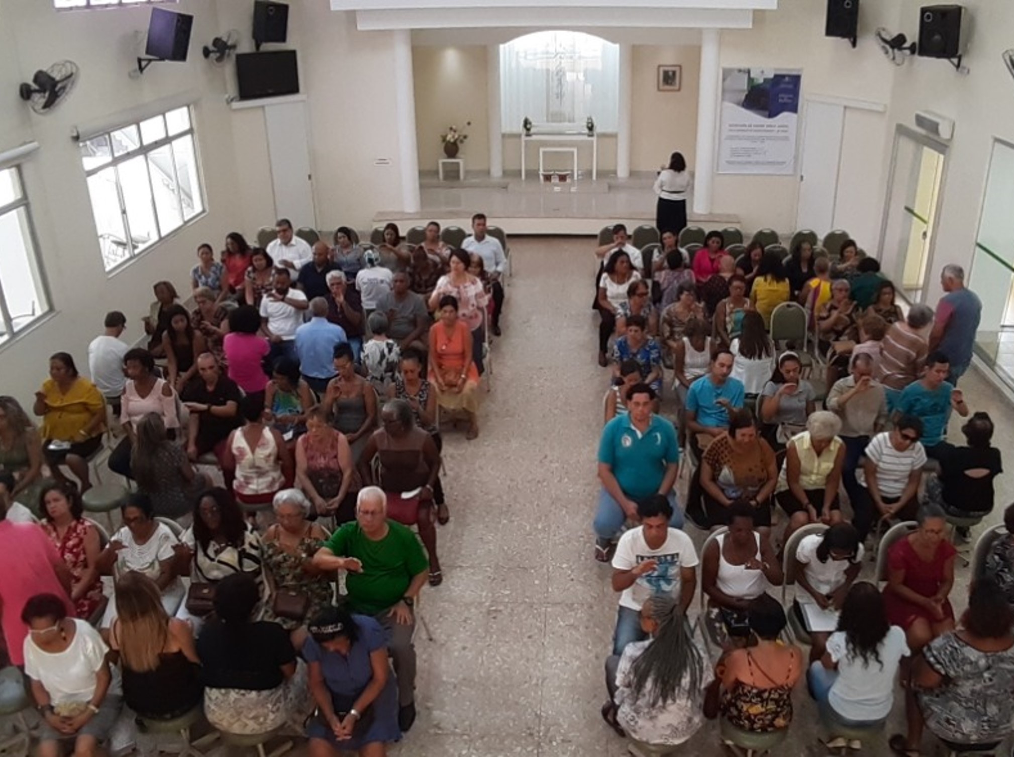 Igreja Garcia (BA) realiza reunião semanal de Johrei com a presença de ministros