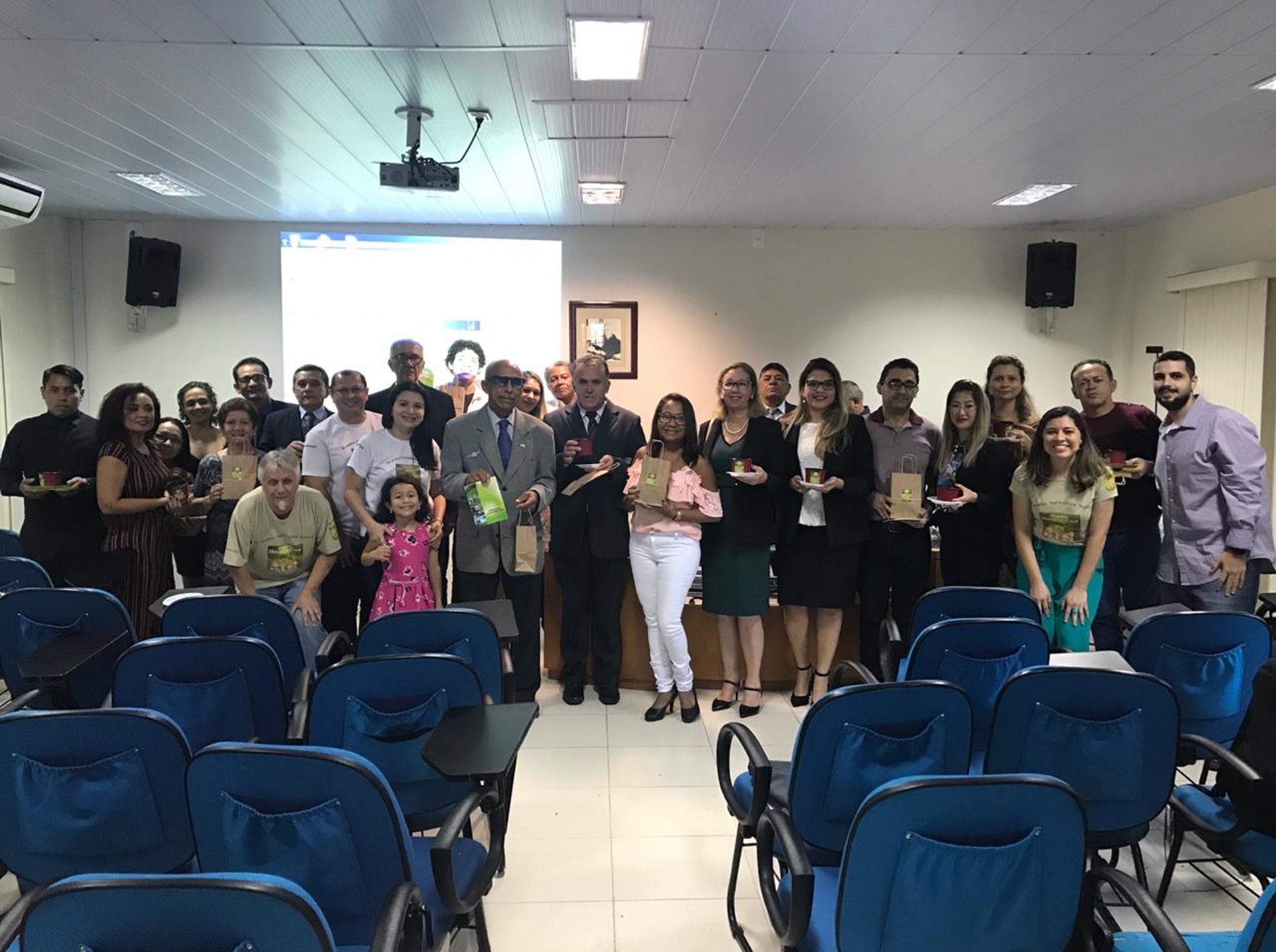 Igreja Manaus (AM) promove Curso de Multiplicadores da Horta Caseira