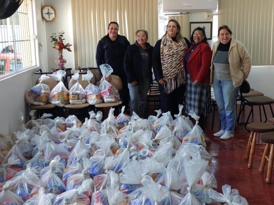 Fundação Mokiti Okada faz entrega de cestas básicas para Itaqui - RS
