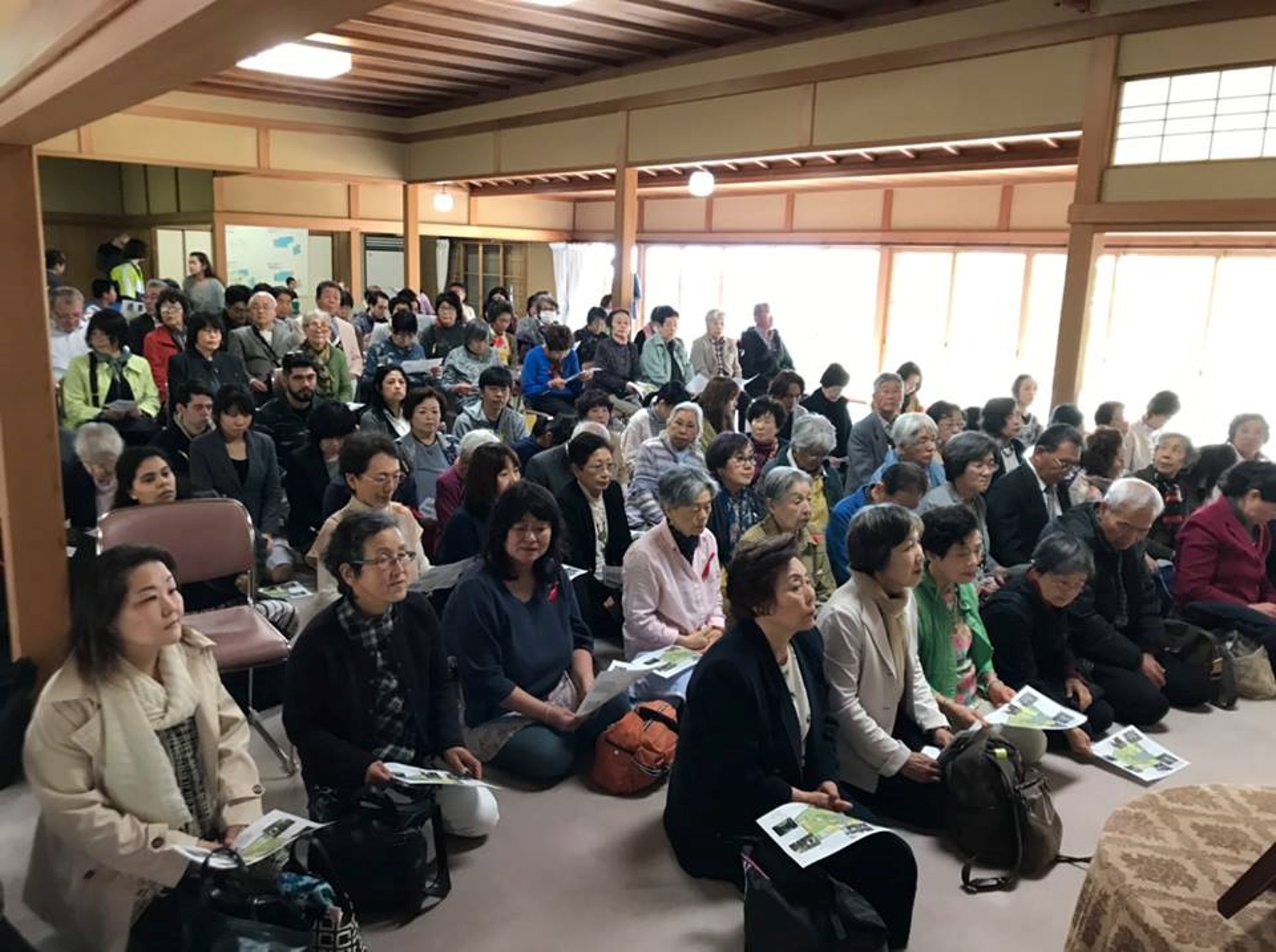 Solo Sagrado de Hakone, no Japão, recebe messiânicos brasileiros e japoneses
