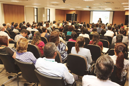 Escolhi levar a gratidão à sociedade